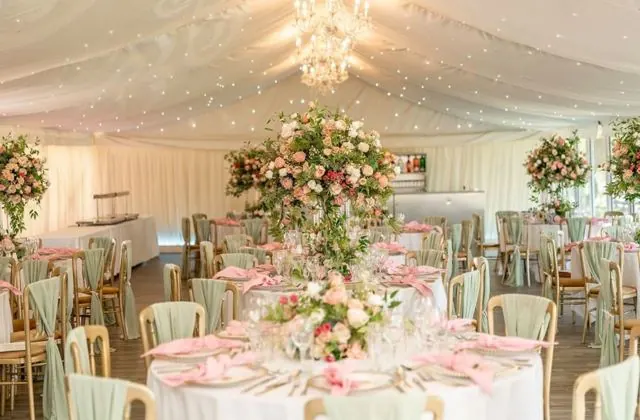 Wedding styling by Laye's